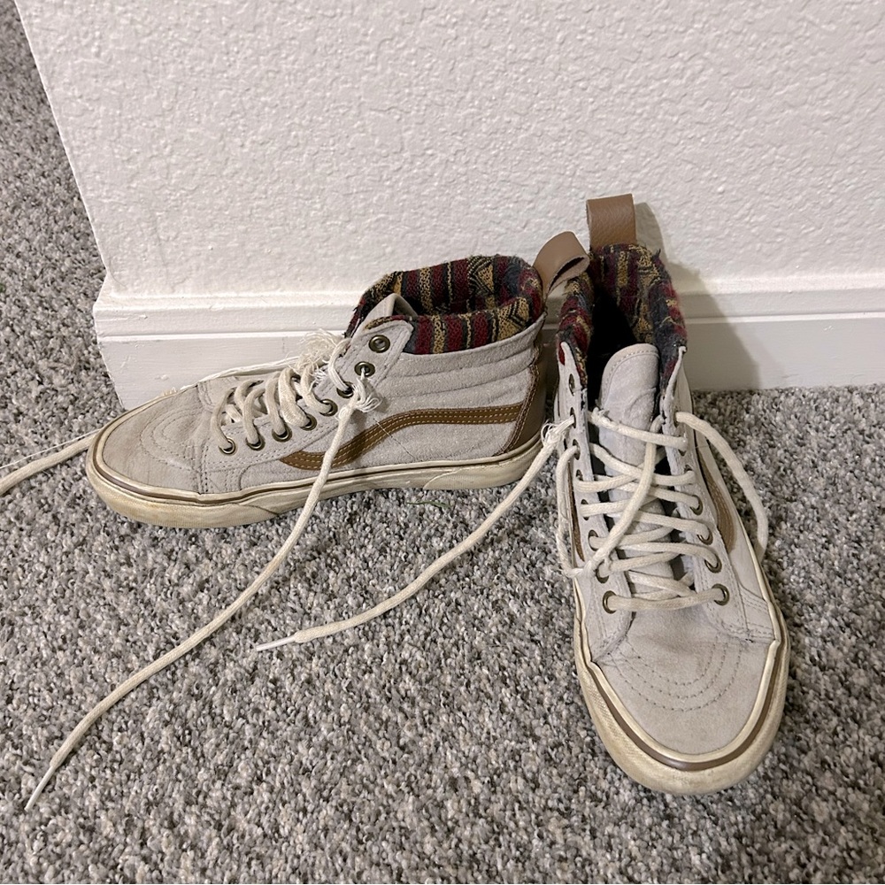 Grey Vans Sk8-Hi MTE Sneakers